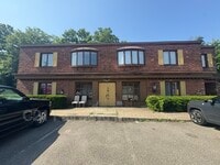 Building Photo - 528 St Clair Ave