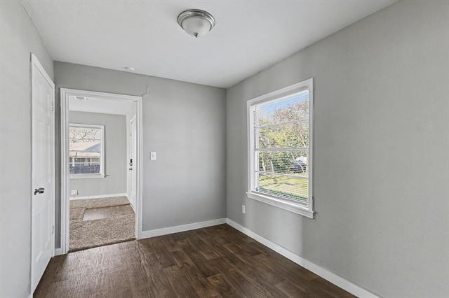 Building Photo - 5129 Penrod Ct