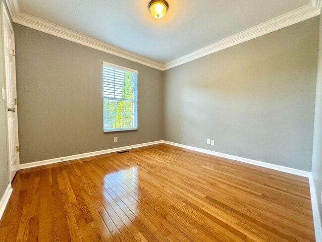 Building Photo - 3 Bedroom, 2.5 Bathroom w/ Bonus Room and 2 Car Garage in McKay's Mill