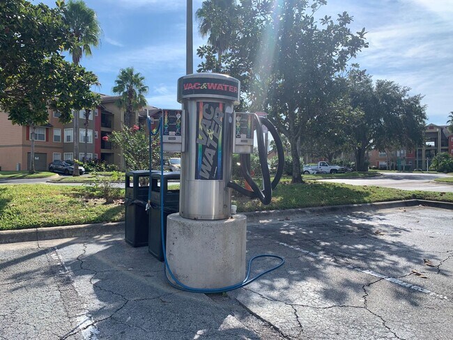 Building Photo - Spacious and Beautiful - Unfurnished 2/2 at Villas Del Sol !