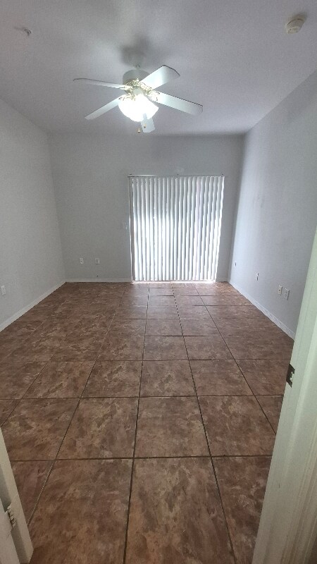 Building Photo - 1990 Erving Cir