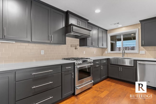 Building Photo - 4080 Rock Way
