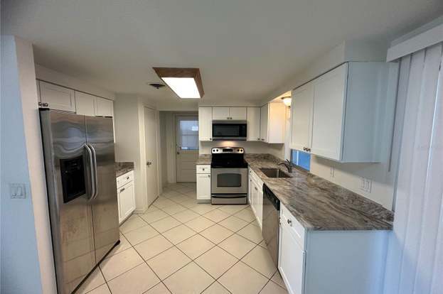 Building Photo - 1835 Neptune Dr