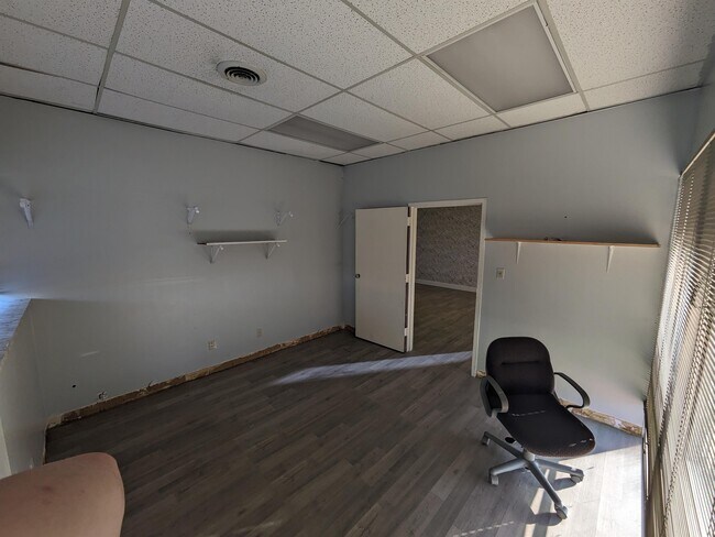 Building Photo - 8315 1st Ave N