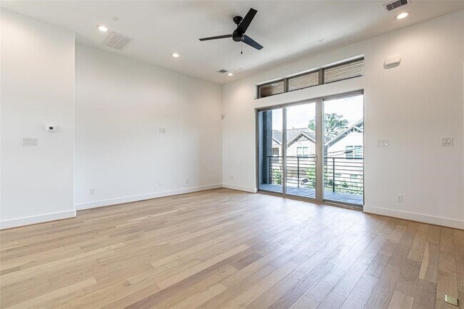 Building Photo - 2506 Langston St