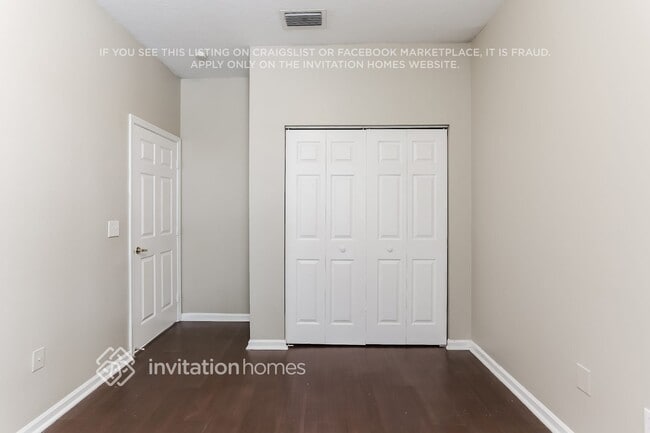 Building Photo - 12363 Pleasant Green Way