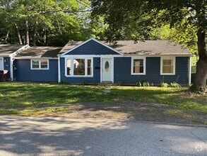 Building Photo - 215 Jaffrey St