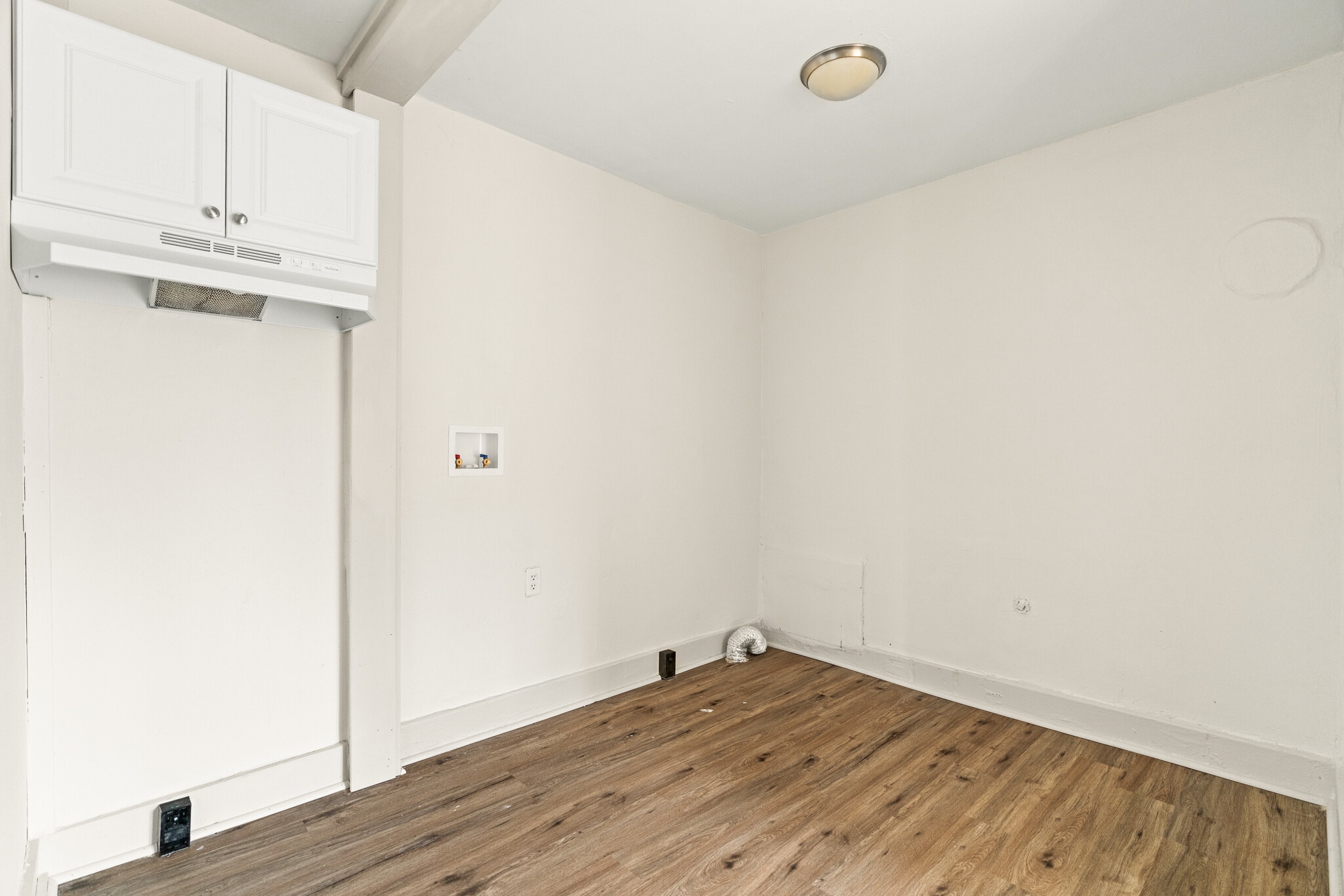 Building Photo - 4009 Catalpa Ave