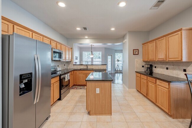 Building Photo - 86 Wintergreen Trail