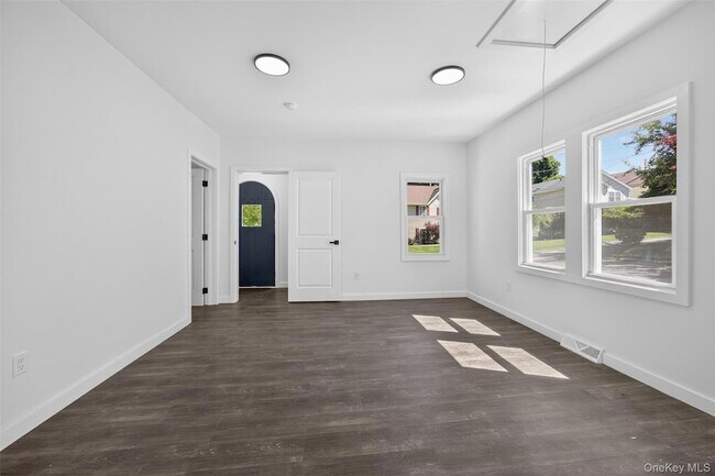Building Photo - 60 Jeanibo Rd