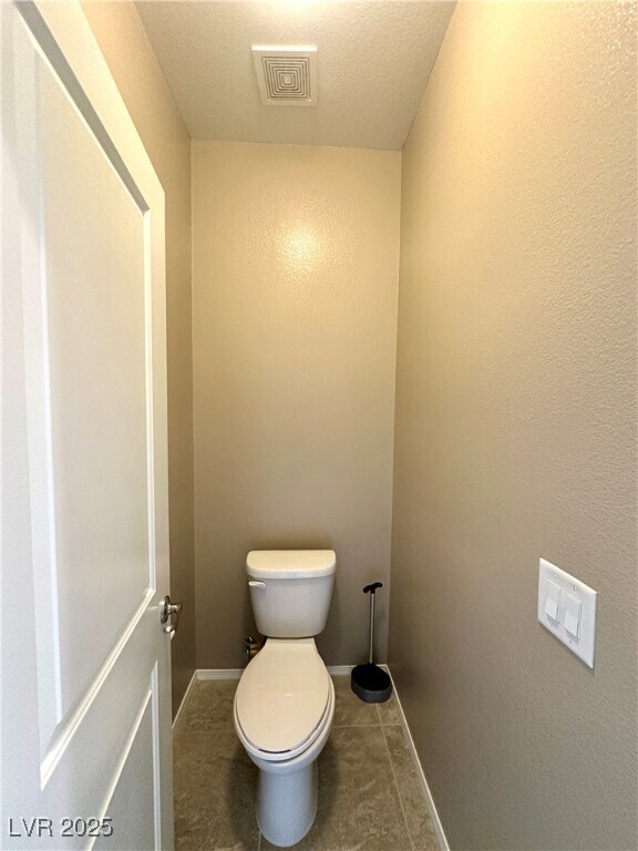 Building Photo - 7428 Amesbury St