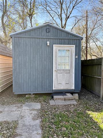 Building Photo - 1402 S Montgomery St