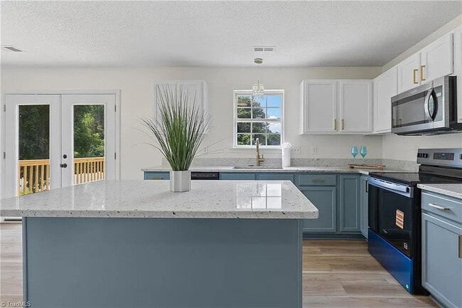 Building Photo - Build Equity While Leasing - Lease-to-Own
