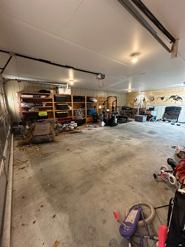 Building Photo - 1115-1115 Duluth Ave N