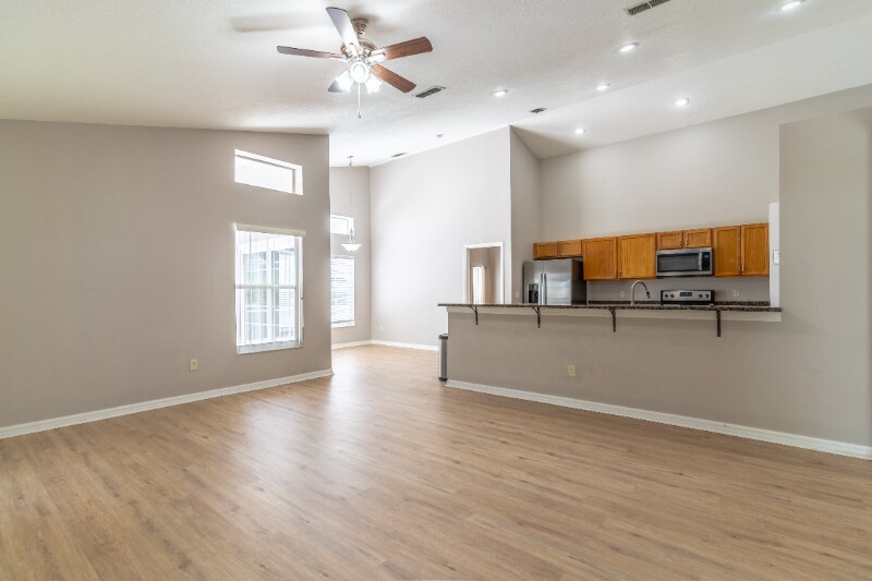 Building Photo - 102 Ivy Brook Ct
