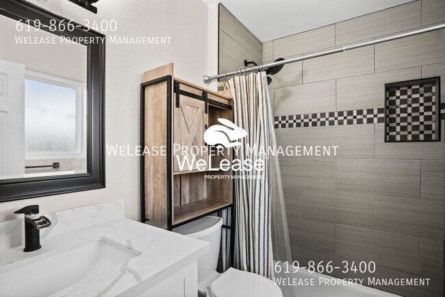 Building Photo - 10764 Valor Pl