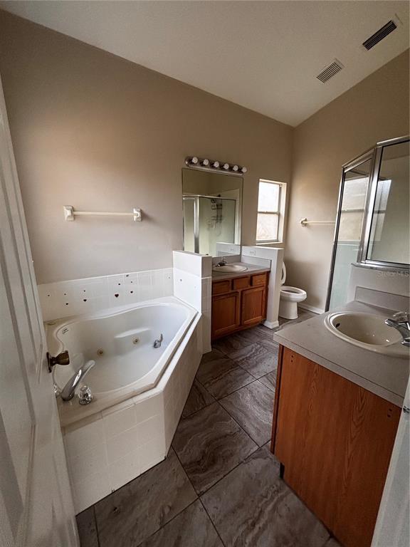 Building Photo - 2155 Kaylas Ct