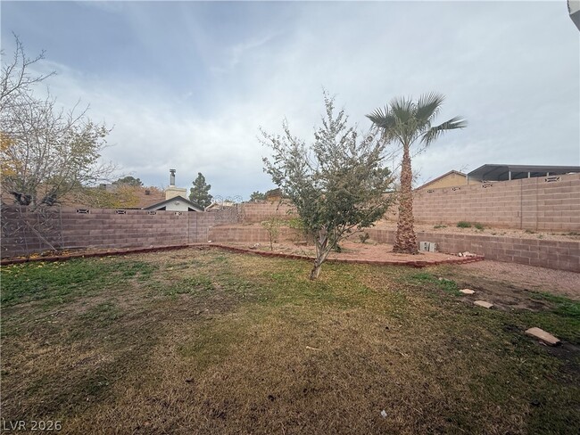 Building Photo - 1502 Christina Dr