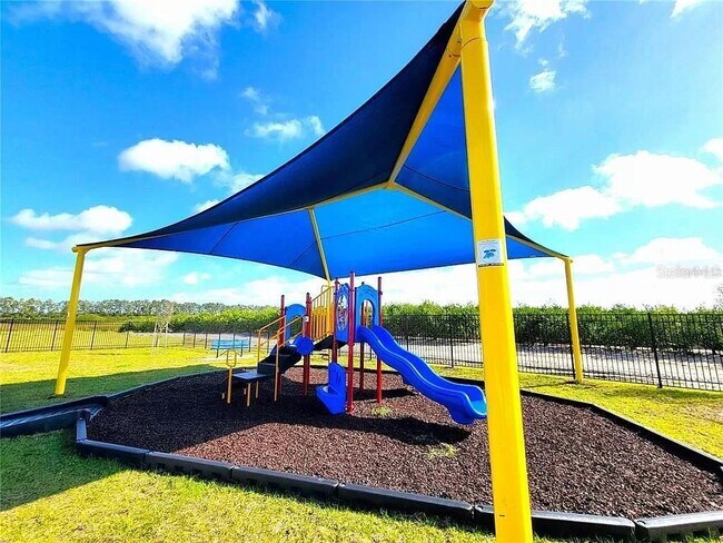 Building Photo - 680 Reggie Rd