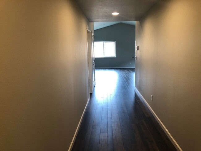 Building Photo - Home in NW Redmond Fieldstone Crossing