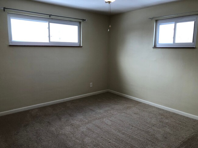Building Photo - Single Family home in Plum