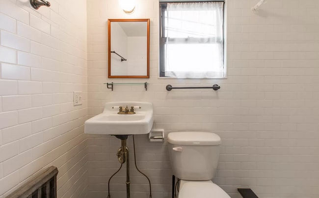 Building Photo - Newly Renovated Home For Rent - Brewerytown