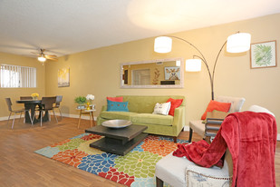 Interior Photo - Villa Toscana