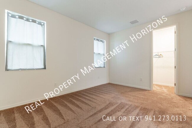 Building Photo - 2632 89th St Cir E