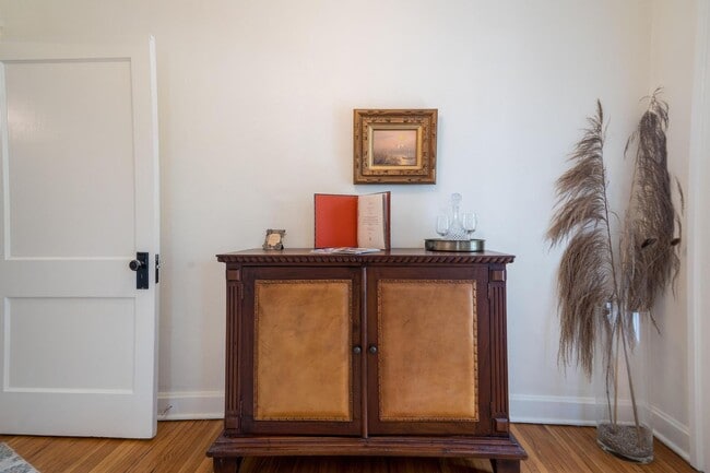 Building Photo - Meyer - Whittier