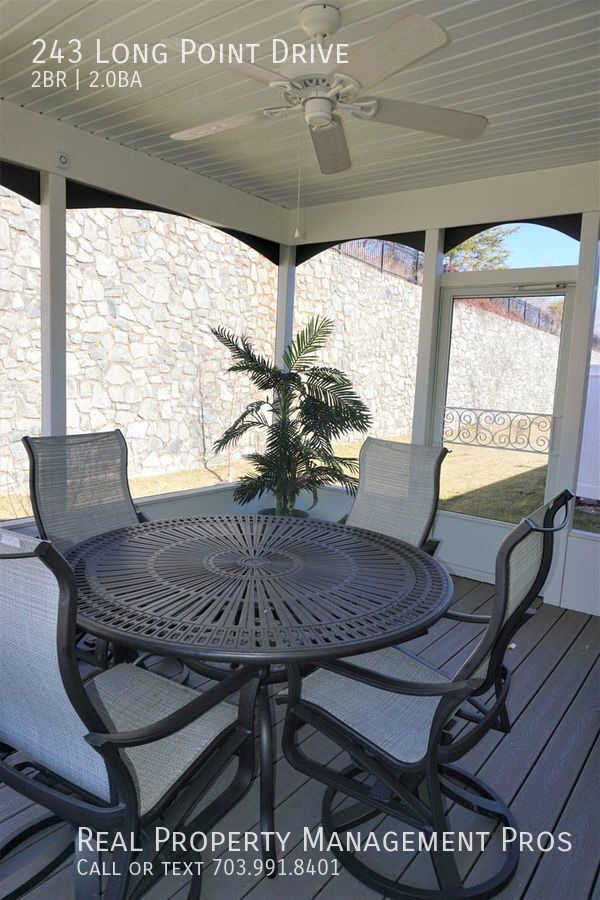 Building Photo - Home For Rent in 55+ Community!