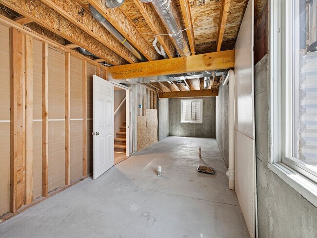Building Photo - Modern Cheyenne Convenience | 3 Bed Home with Bonus Living Space Near Downtown & I-25