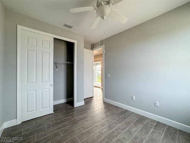 Building Photo - 4230 NW 32nd Ln
