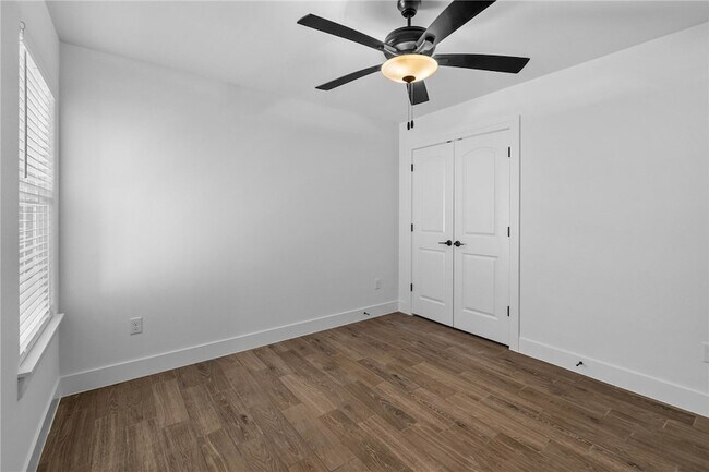 Building Photo - 4225 Barhem Dr