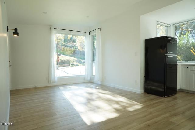 Building Photo - 903 S Avenue 60