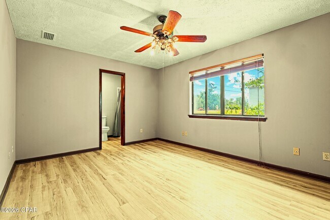 Building Photo - 2194 Briawood Cir