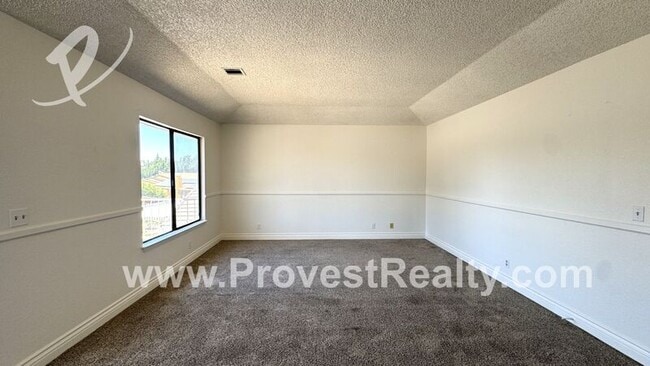 Building Photo - 13000 Norfolk Ln