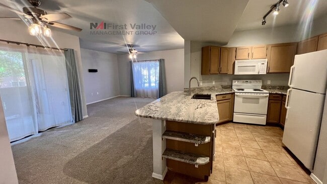 Building Photo - One Bedroom, One Bath Ground Floor