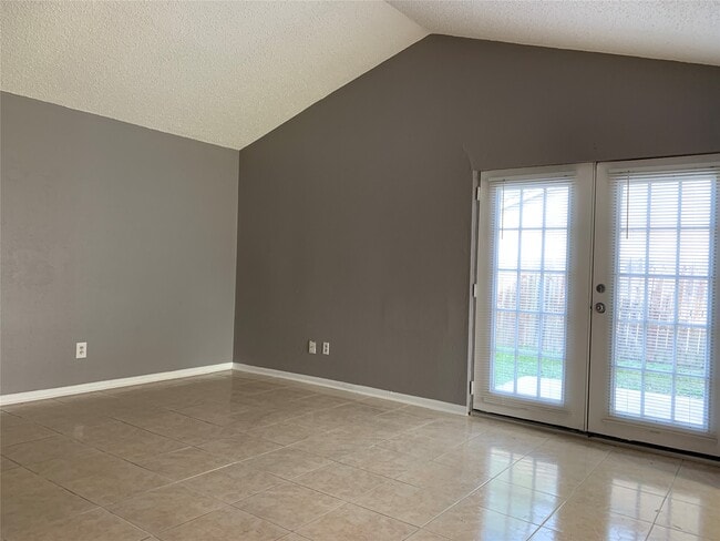 Building Photo - 7026 Rockergate Dr