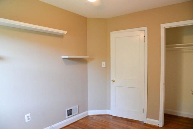 Building Photo - Spacious & Sunny Three-Bedroom Towson Home...