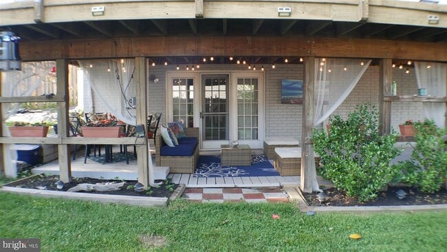 Building Photo - 6825 Silassie Ct