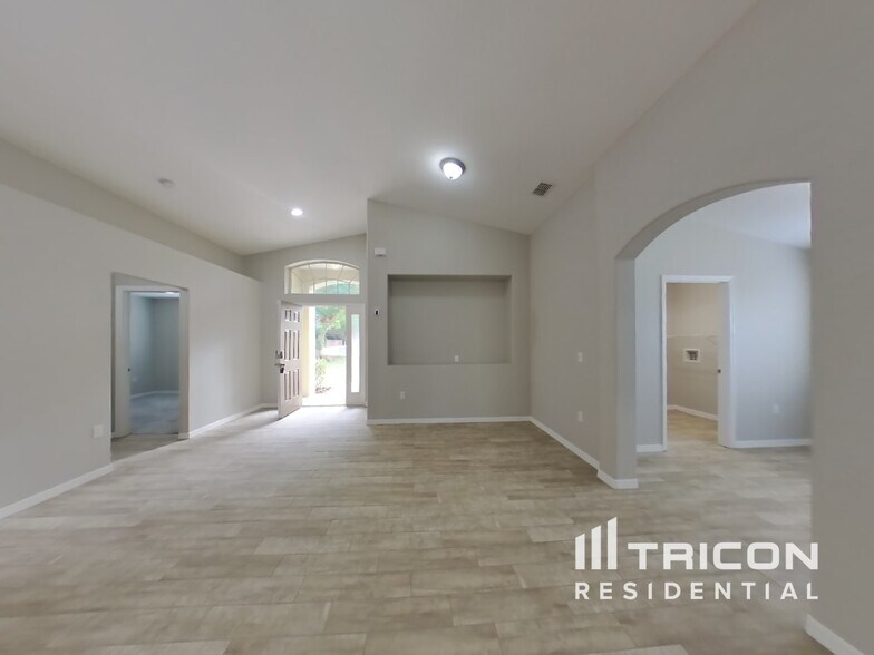 Building Photo - 273 Edisto Pl
