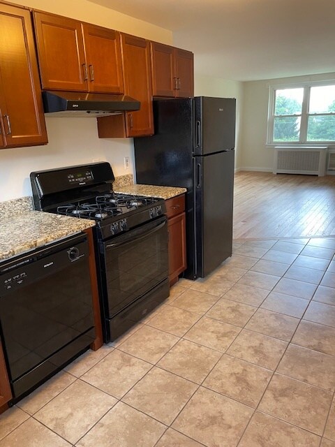 Building Photo - 125 Gallagher Rd