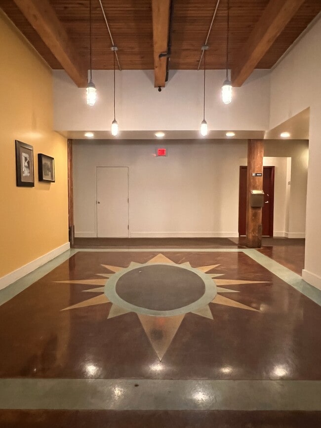 Building Photo - 55 S Harding St