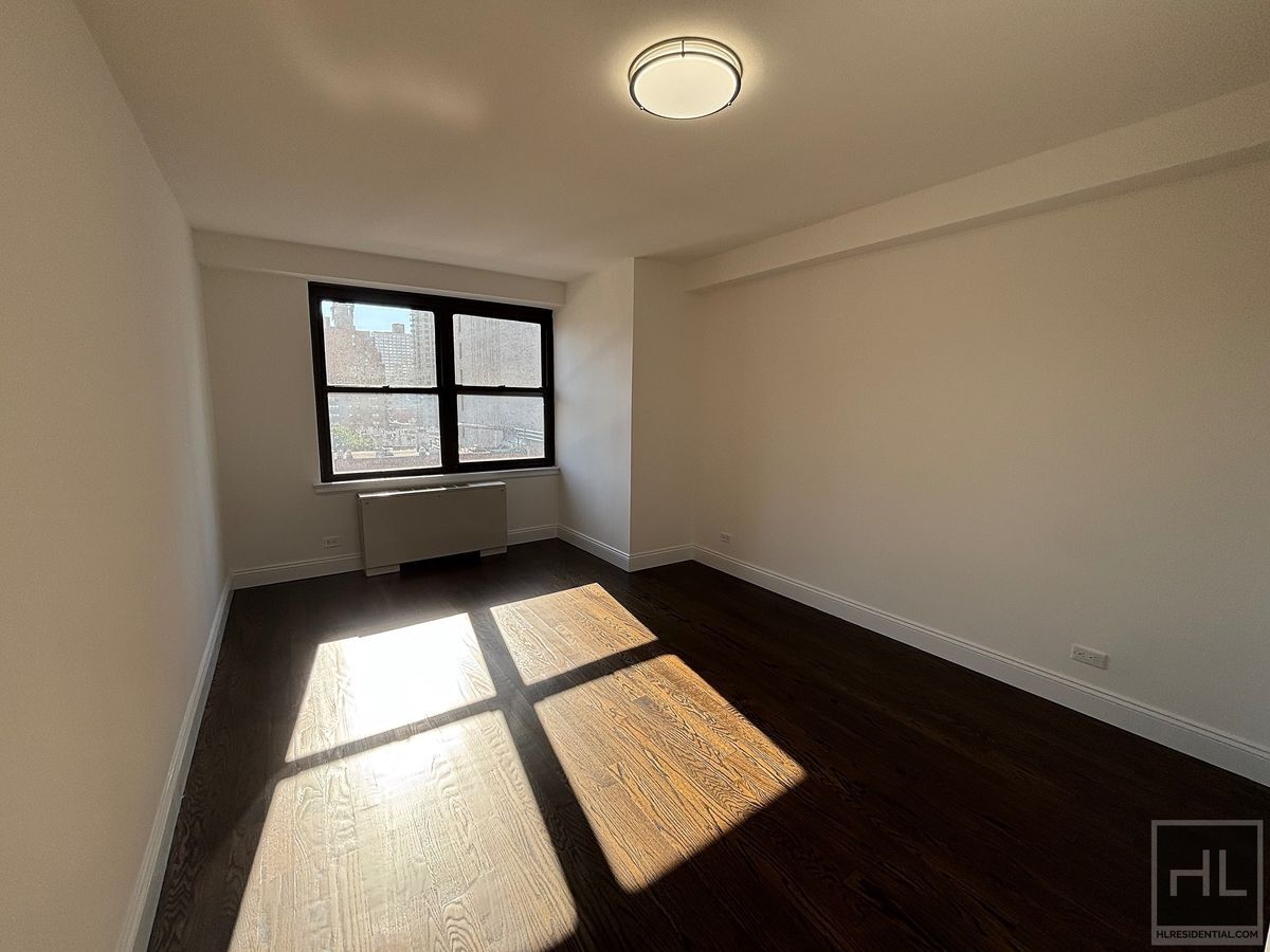 Building Photo - East 82nd Street