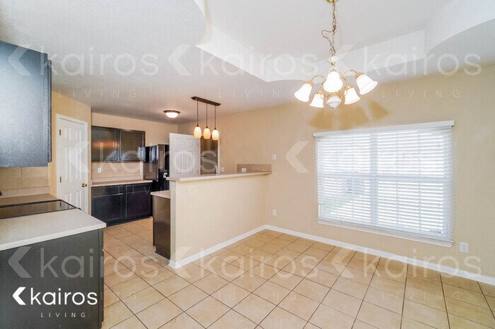 Building Photo - 404 Ali Dr