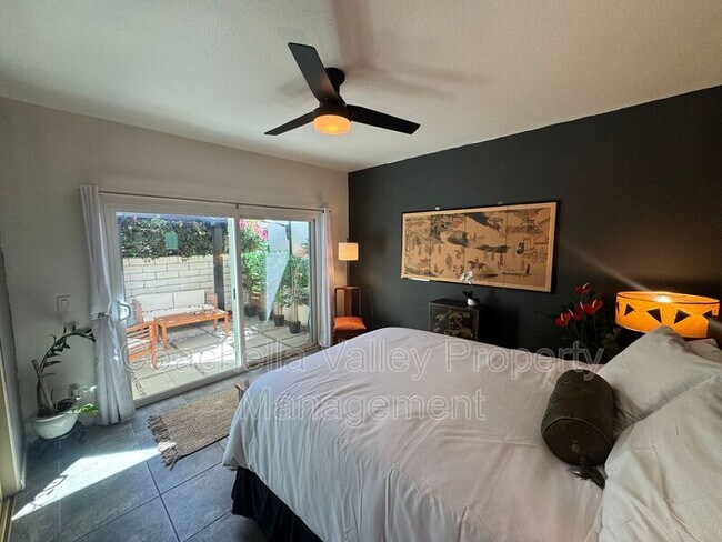 Building Photo - 43584 Via Magellan Dr