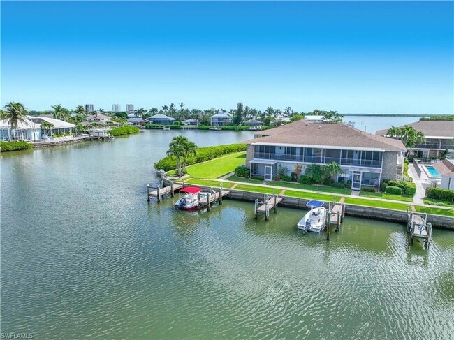 Building Photo - 330 Kon Tiki Dr