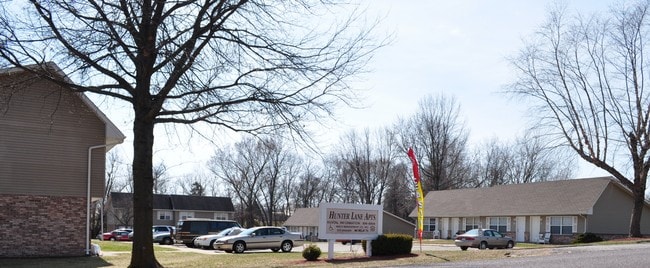 Primary Photo - Hunter Lane Apartments
