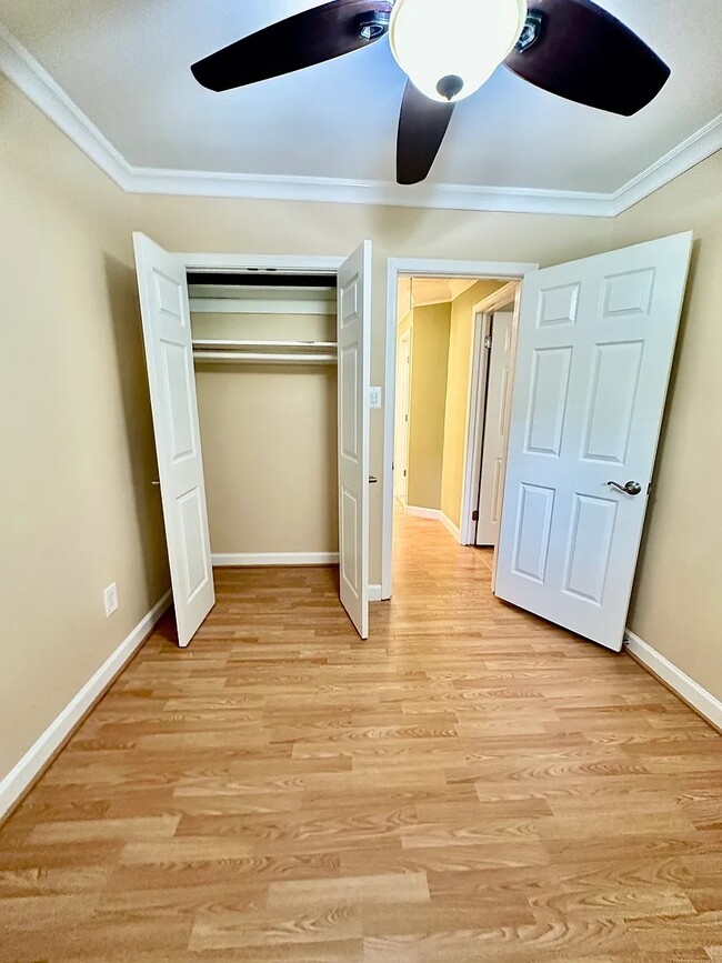 Building Photo - 2453 Alsop Ct