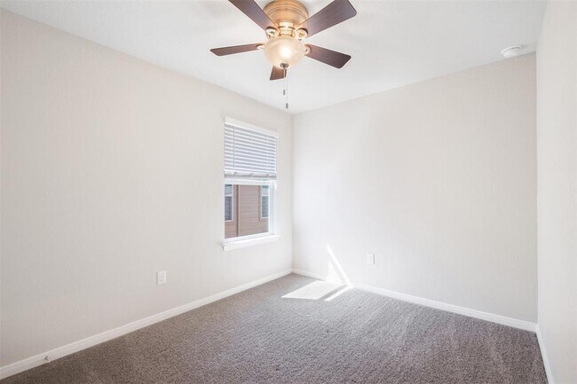 Building Photo - 117 Cranbrook Ln
